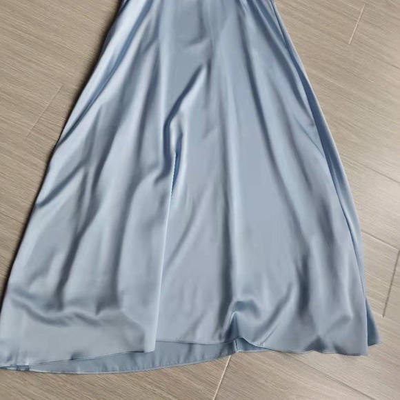 🔥Light Blue Silk-Satin Gown/Maxi Dress - Picture 5 of 6